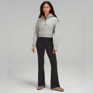 NWOT lululemon Brushed Softstreme Ribbed Zip Flared Pant 32.5” in Black - Size 2